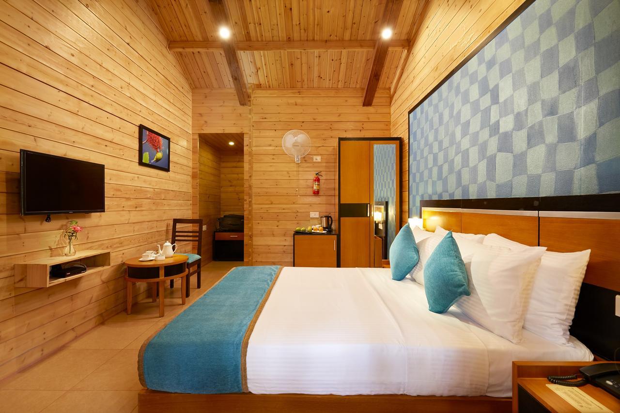 Sterling Anaikatti Hotel Varagampadi Exterior photo